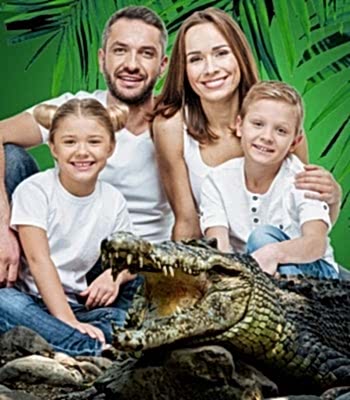 Anne ve Baba + 2 Çocuk